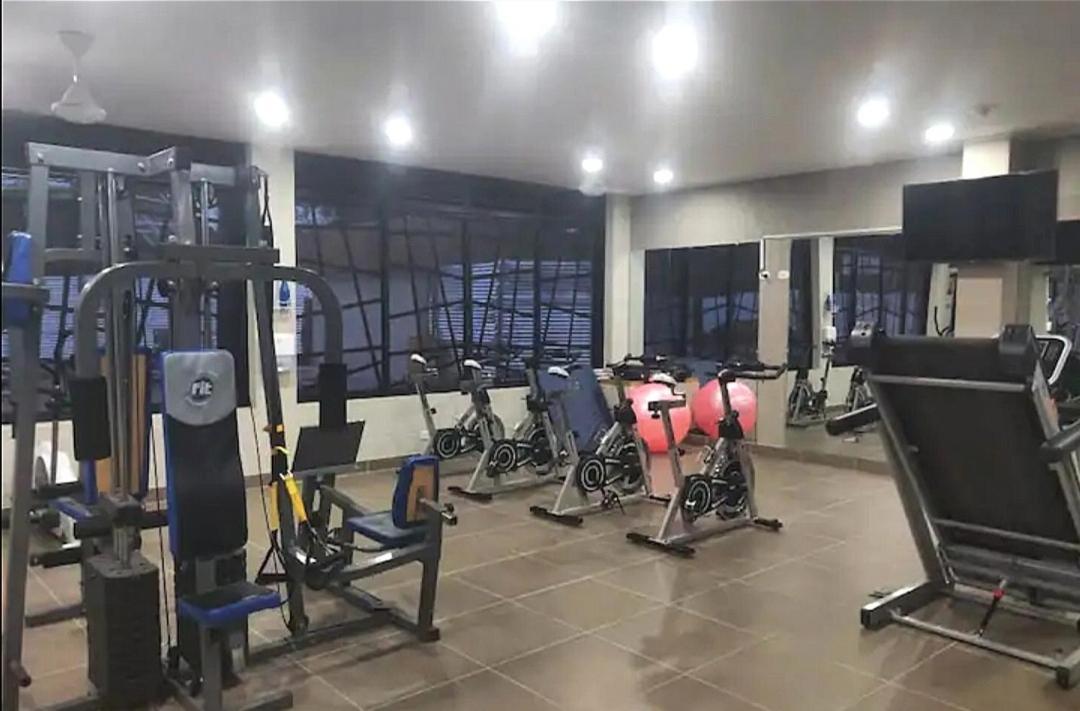 Penalisakaposalsar Apartment จีราร์ดอท ภายนอก รูปภาพ