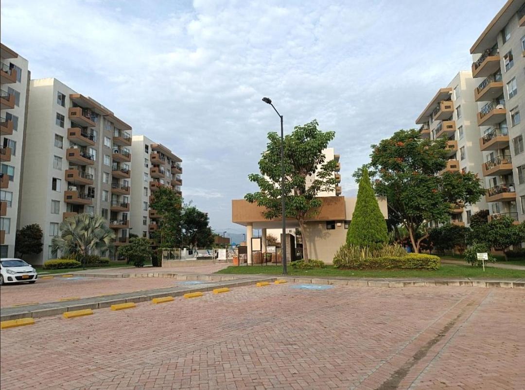 Penalisakaposalsar Apartment จีราร์ดอท ภายนอก รูปภาพ